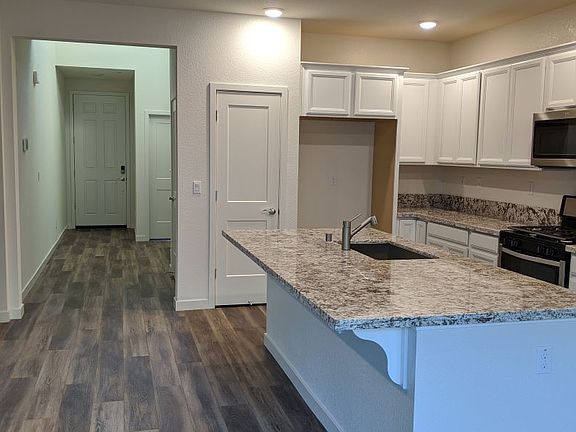 3rd image of 1085 Wake Forest Ct