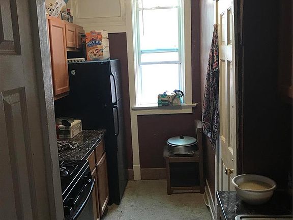 5th image of 4174 Shaw Blvd
