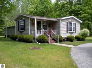 11435 Hemlock Ave, Lake, MI 48632