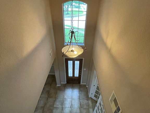 4th image of 2832 Nolina Ln