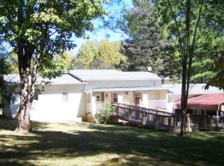 411 Wallace Branch Rd, Franklin, NC 28734