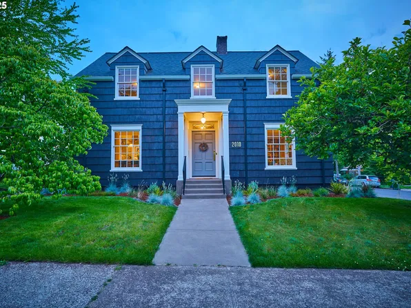 2010 Agate St, Eugene, OR 97403