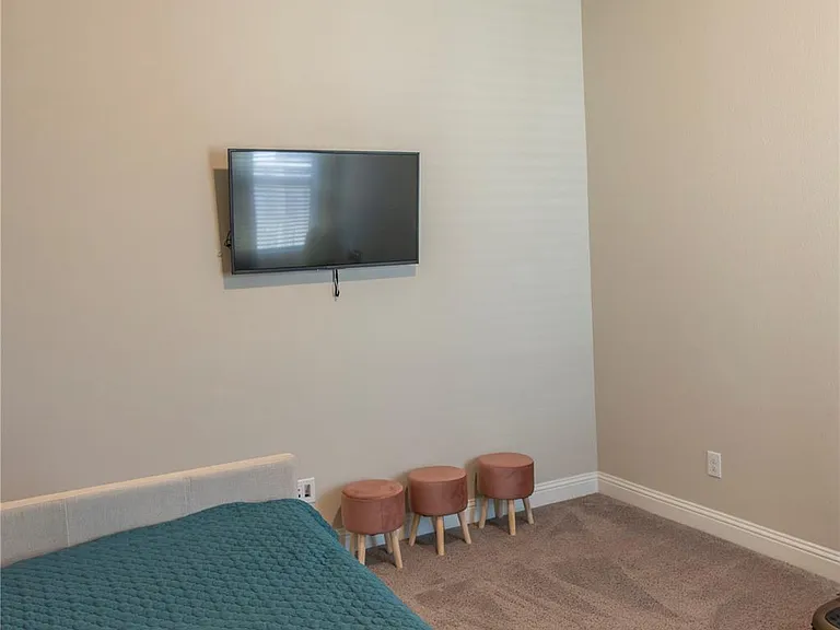 638 Brook Dr — Photo 31