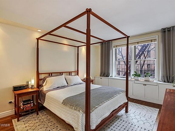 4th image of 64 E 94th St APT 3E