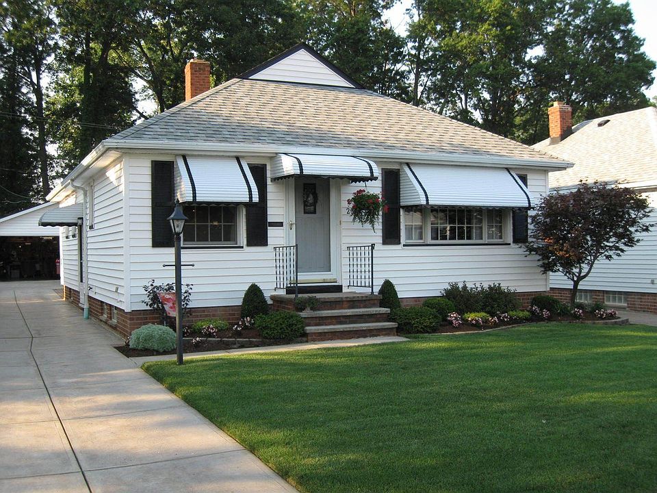 1st image of 2918 Park Dr