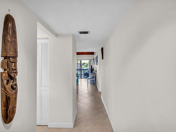 3rd image of 2400 S OCEAN Drive #6523