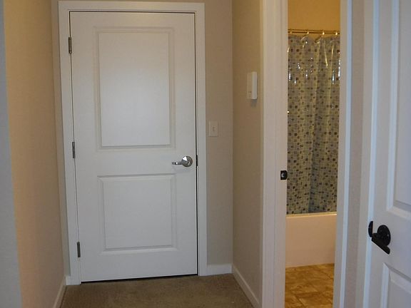 2nd image of 2101 Dearborn Ave Unit 27