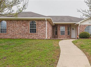 3300 Littleleaf Dr, Killeen, TX 76549