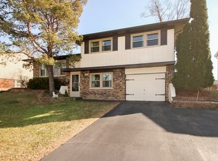 7705 162nd St, Tinley Park, IL 60477