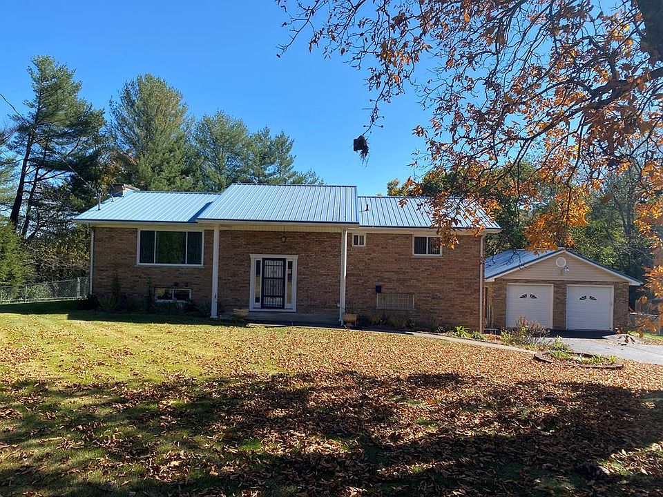 1st image of 262 Rustic Hills Dr