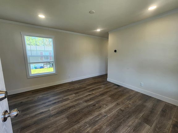 3rd image of 3812 Mount Hood Ave NW #331