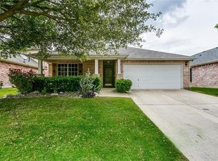 513 Tumbleweed Dr, Forney, TX 75126