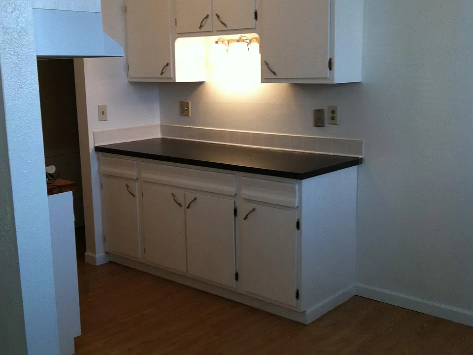 461 Lynnhurst Ave W #6