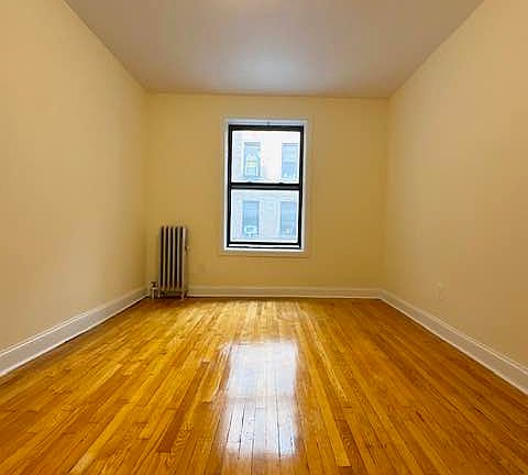 2nd image of 609 W 173rd St #1