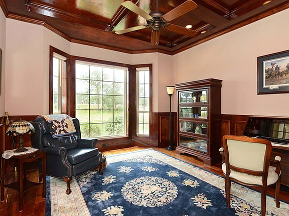 3rd image of 65 San Saba Ct