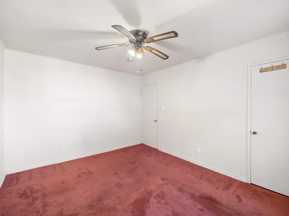 226-29 Manor Road image 14 of 19