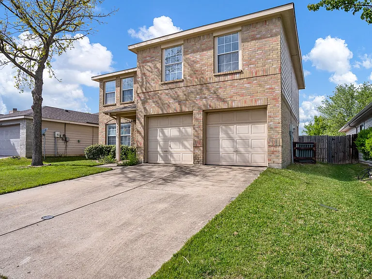 1626 White Oak Rd — Photo 6