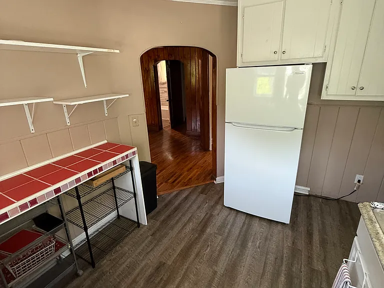 318 Green Cir — Photo 6