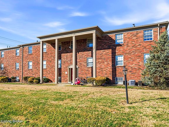 2nd image of 1801 Janlyn Rd APT 11