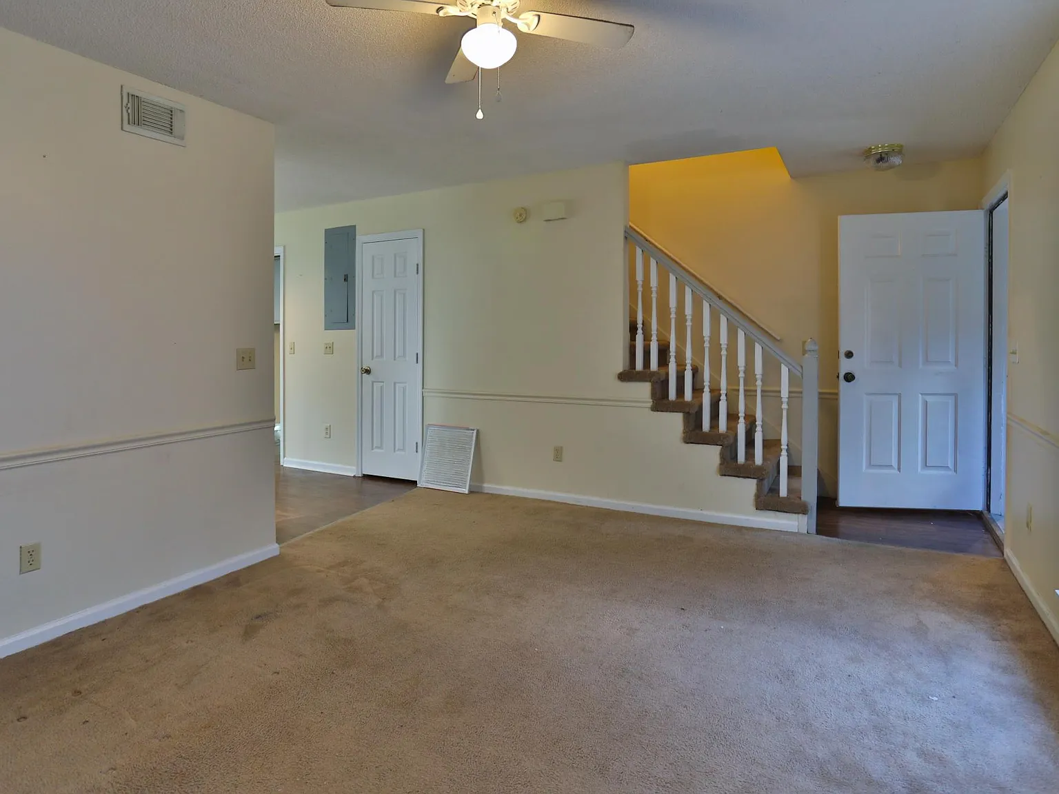 3697 Highway 24 — Photo 3