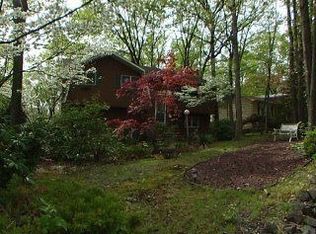 35 Gates Ave, East Brunswick, NJ 08816