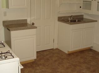 10 Spruce Ave, Cranston, RI 02910