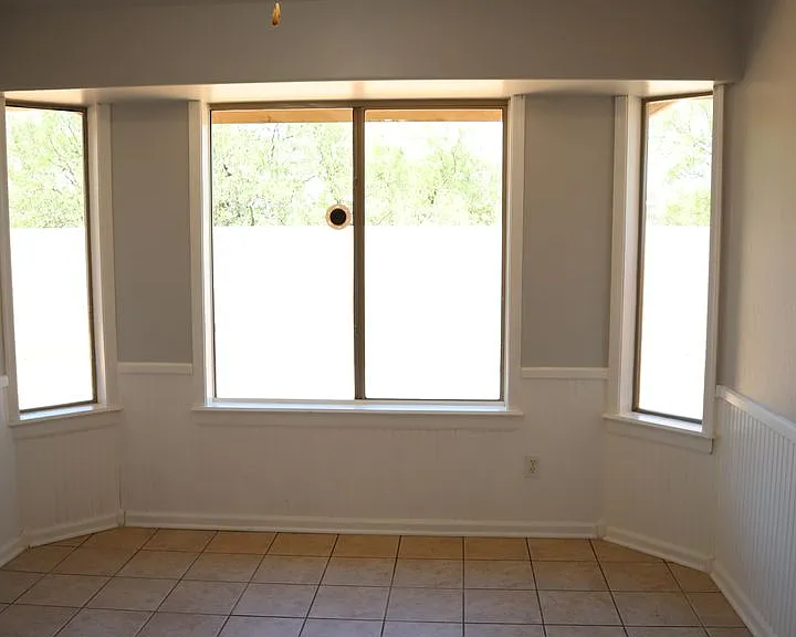 5717 E Calle De La Fresa — Photo 7
