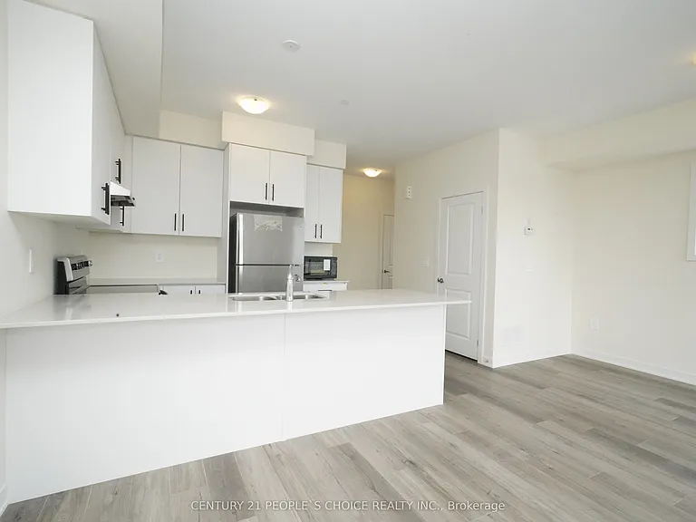 1695 Dersan St #302 — Photo 12