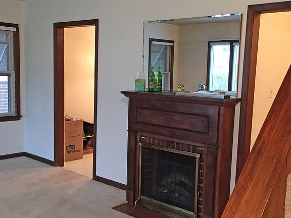 Living room/Fireplace