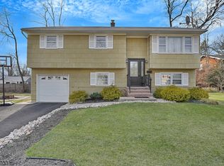 1 Bobing Ct, South Plainfield, NJ 07080