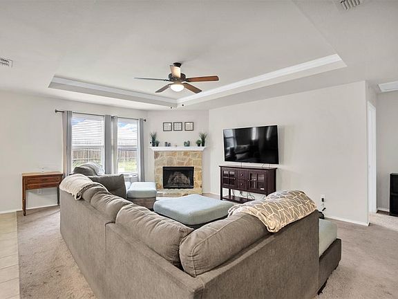 2nd image of 111 Feverbush Dr