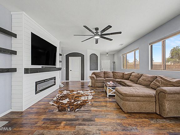 5th image of 17492 N 167TH Drive