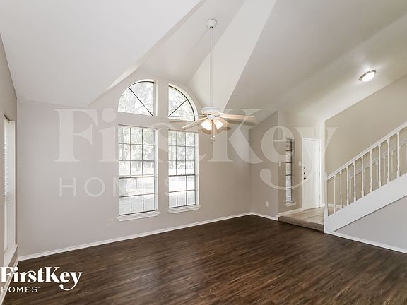 2nd image of 7447 Woodland West Dr