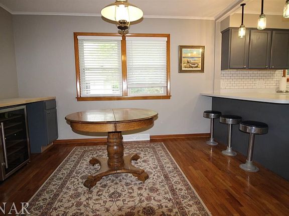 4th image of 414 Belview Ave