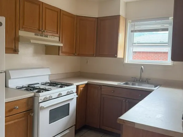 (undisclosed Address), Bronx, NY 10465