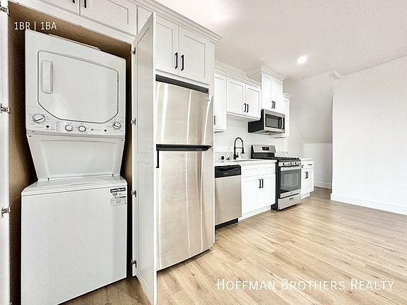 2nd image of 2165 W Washington Blvd APT 5