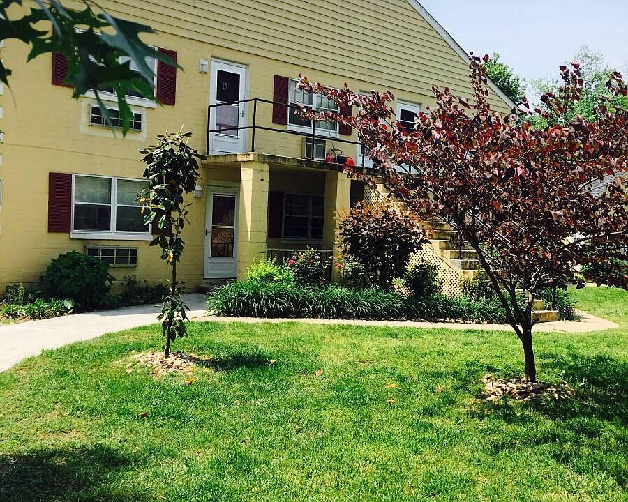 1st image of 1705 Rivermont Ave