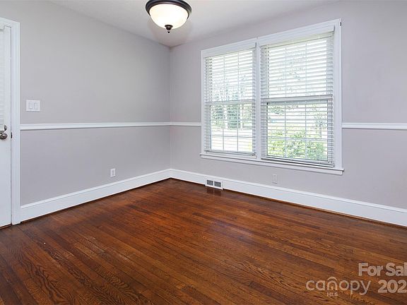 3rd image of 7210 Lakeside Dr N