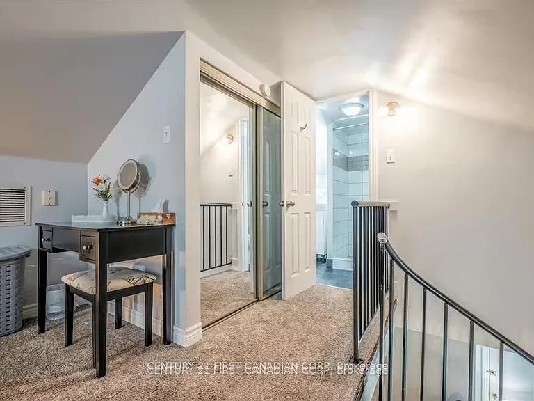 705 Conservation Dr #B — Photo 17