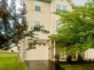 184 Mapleton Dr, Harrisburg, PA 17112