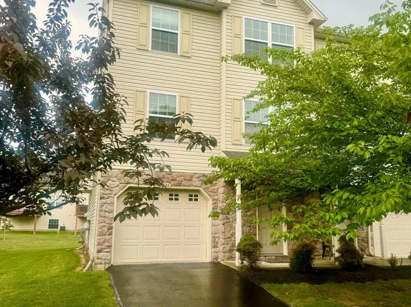 184 Mapleton Dr, Harrisburg, PA 17112