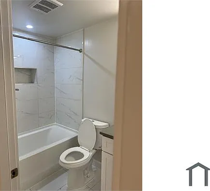 1447 Oak St NW #C001 — Photo 6