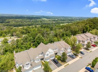 81 Indigo Rd, Hackettstown, NJ 07840