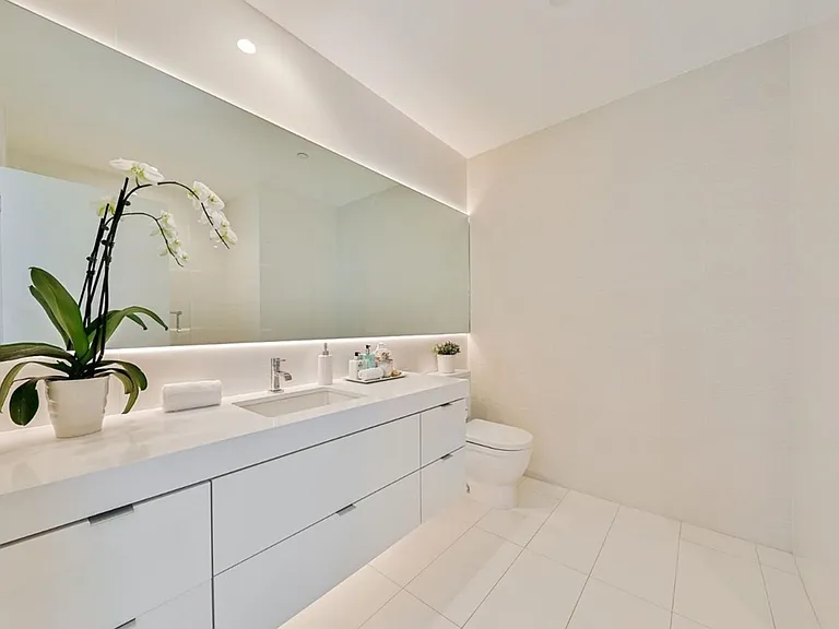 310 Carolina St #202 — Photo 10