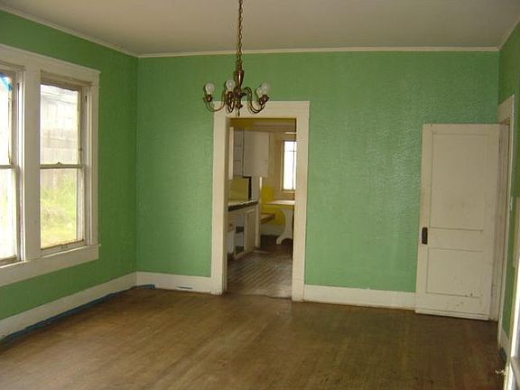 5th image of 1417 Coty St