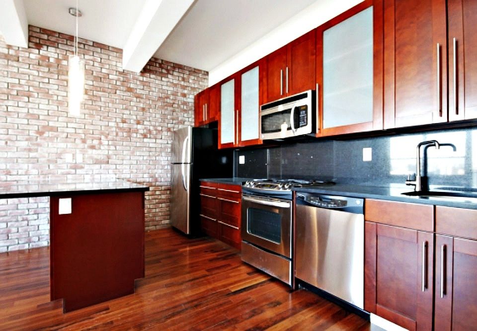 2nd image of 240 Meeker Ave #2