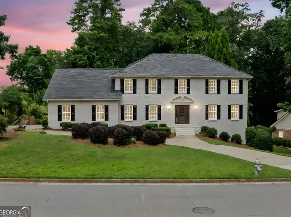 150 Marsh Glen Point, Sandy Springs, GA 30328