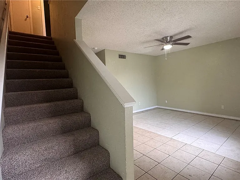 7225 Owen Ct #C — Photo 5