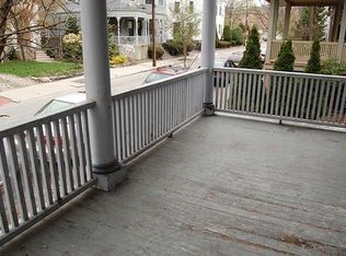 73 Barnes St, Providence, RI 02906