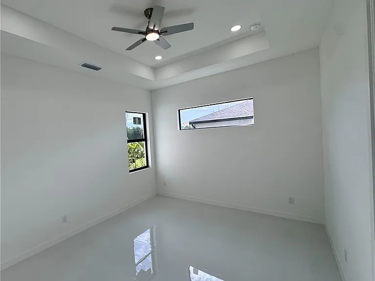 4121 NW 22nd St — Photo 20